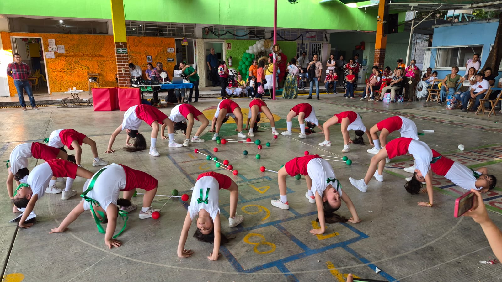Actividad de arte y creatividad 12
